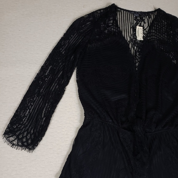 Maddy...k Black Lace Romper M - Picture 2 of 6